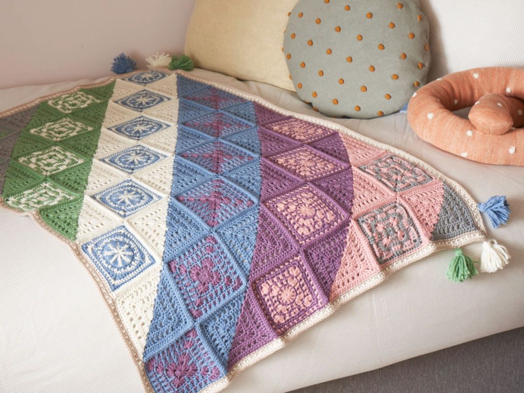 Crochet Blanket by Anna Nikipirowicz