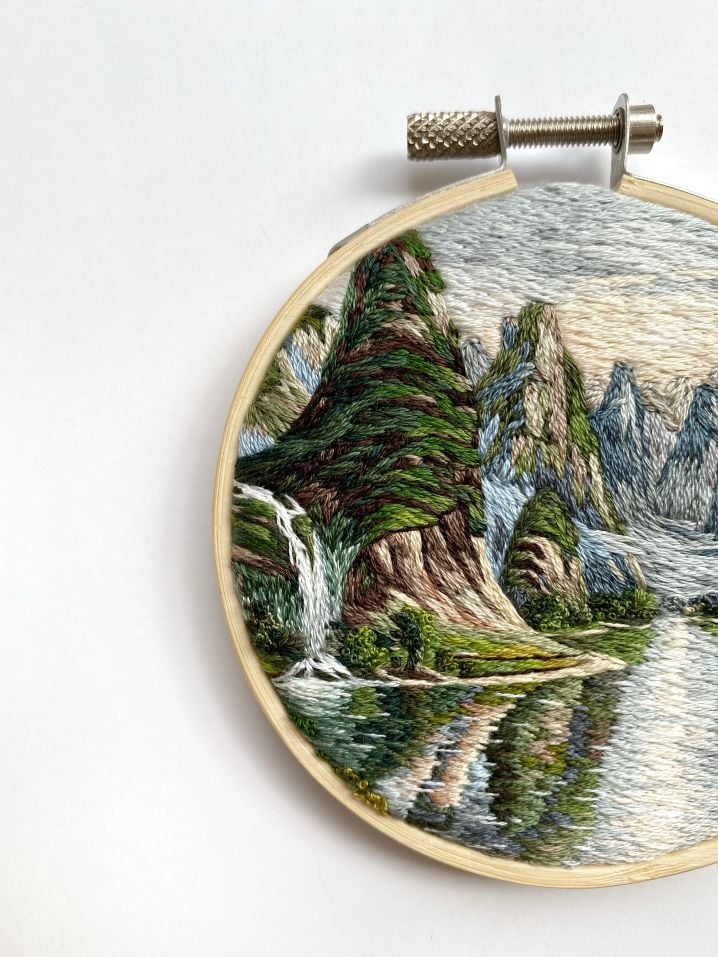 Cassandra Dias embroidery