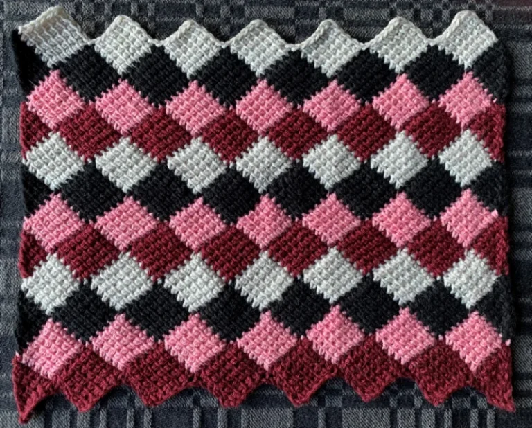 Beautiful pattern 3d stump crocheted by Asa Brama and featured in the Student Excellence Awards