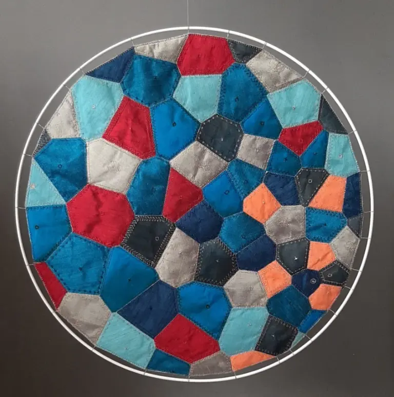 Machine Emboridery artwork by Nienke Eernisse