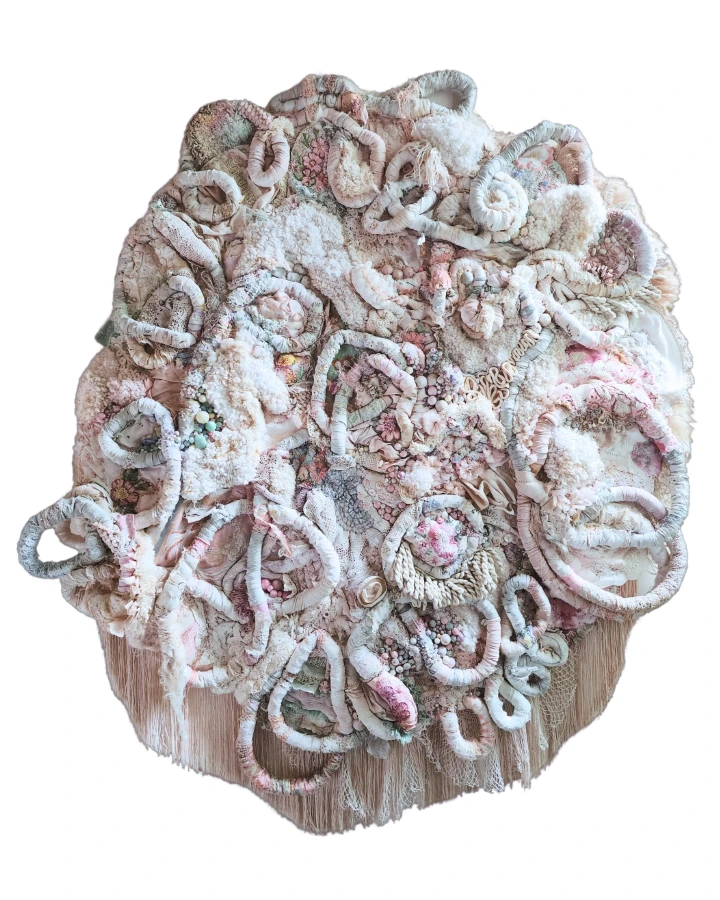 Textural embroidery by Fleur Woods