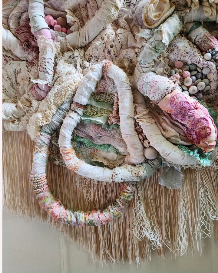 Textural embroidery by Fleur Woods