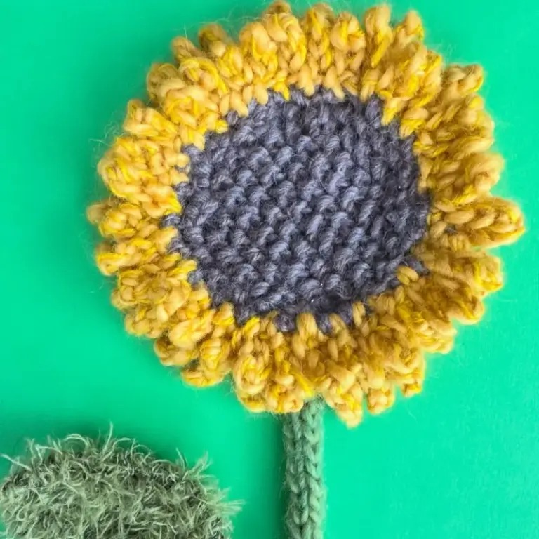 Knitted flower course work by Cilla, advanced knitting student